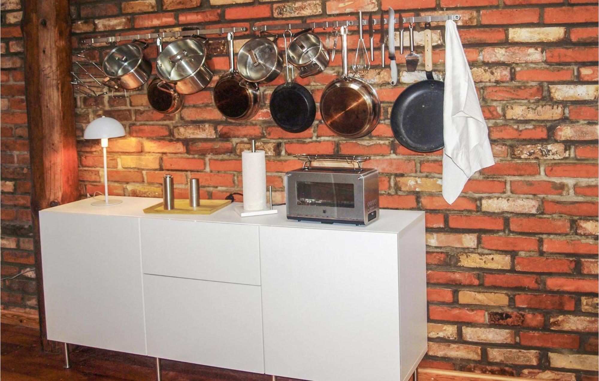 Awesome Home In Buetzow With Wifi Exterior foto